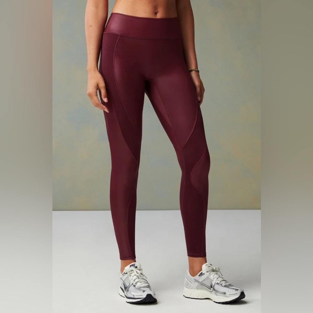 NWT | Fabletics Motion365+ Contour High-Waisted Legging Merlot Size XL